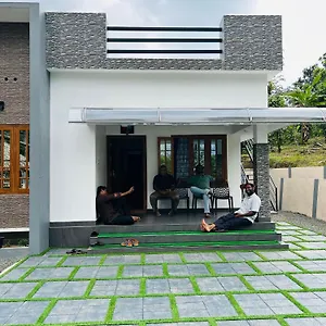 Cascade Valley Homestay Viripara
